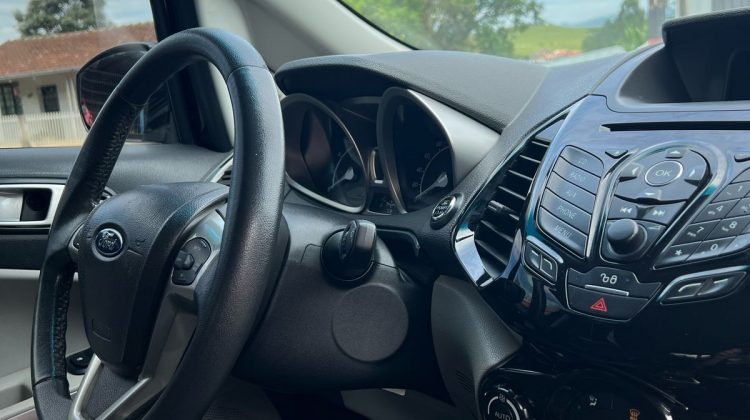 ECOSPORT 2.0 TITANIUM