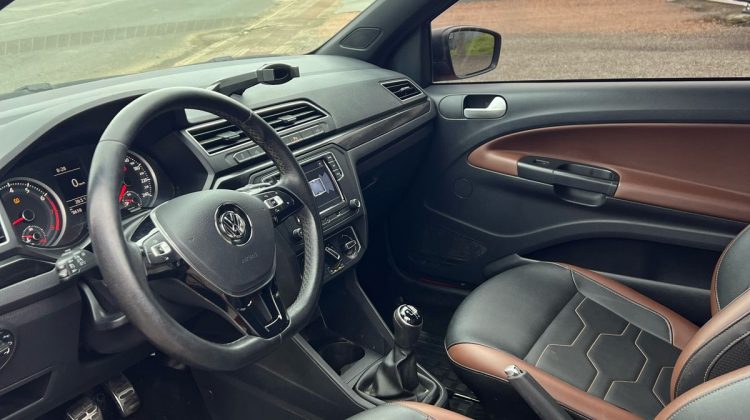 SAVEIRO CROSS 1.6 CD