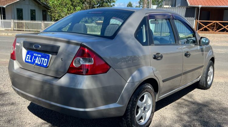 FIESTA 1.0 SEDAN