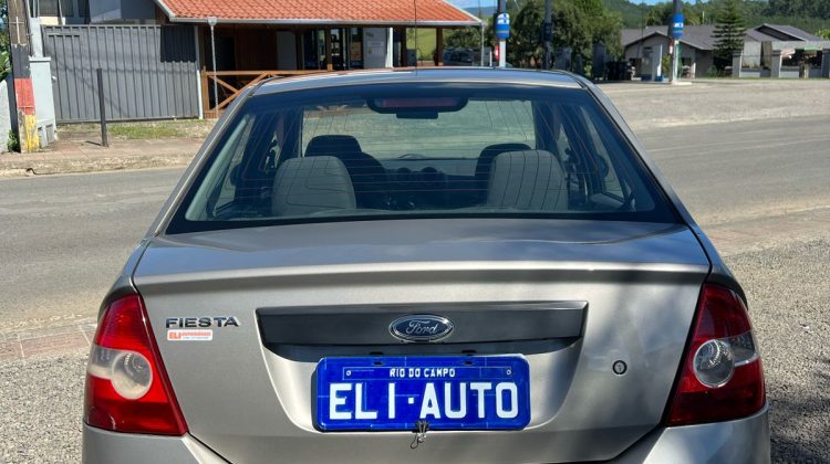 FIESTA 1.0 SEDAN