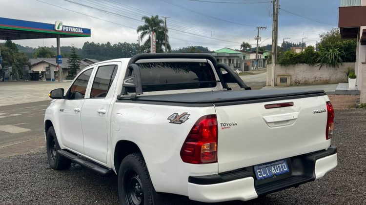 HILUX 2.8 CD 4X4