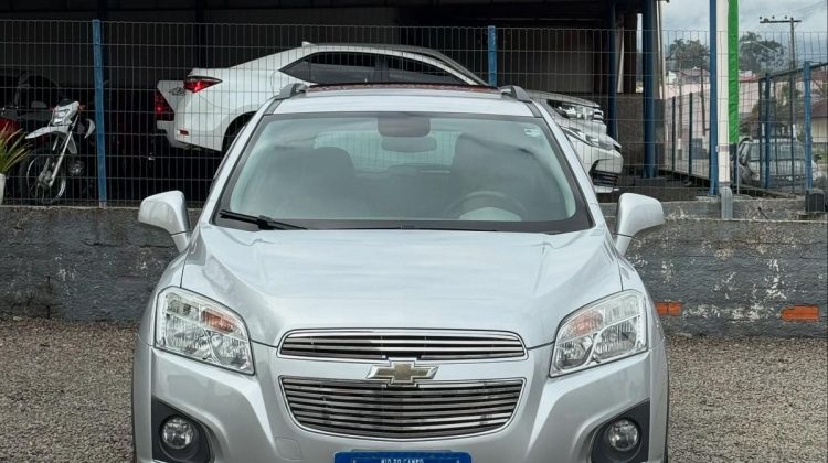 TRACKER 1.8 LTZ