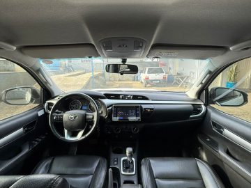 HILUX 2.8 CD SR 4X4 AT