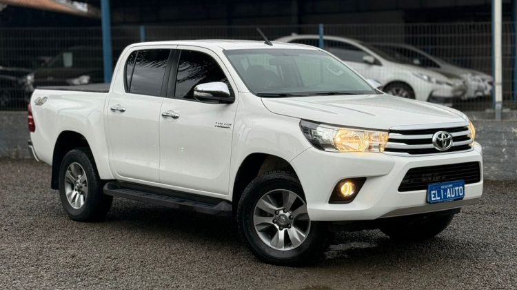 HILUX 2.8 CD SR 4X4 AT