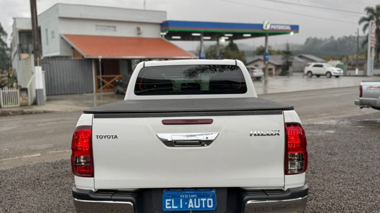 HILUX 2.8 CD SR 4X4 AT