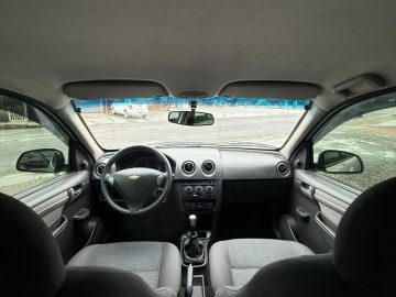 CELTA 1.0 LT