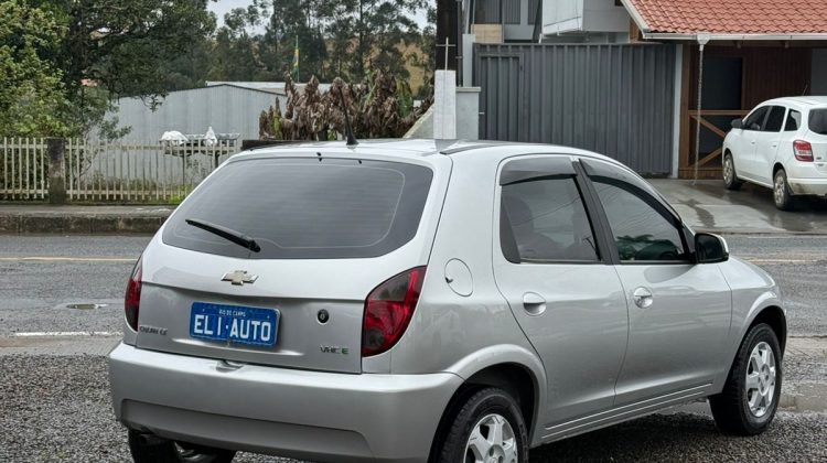 CELTA 1.0 LT